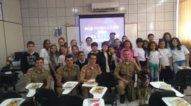 Policia-Militar-de-Laguna-recebe-visita-de-alunos-Proerd-2