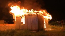 casa-incendiada-em-barbacena